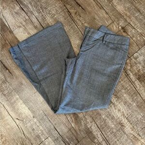 Larry Levine Women’s Gray Stretch Dress Pants – Size 4